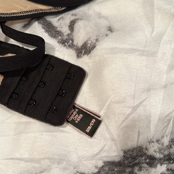 Bombshell 32b/c70 black tan Victoria’s Secret bra brand new with tags rare LOOK! - Picture 6 of 6